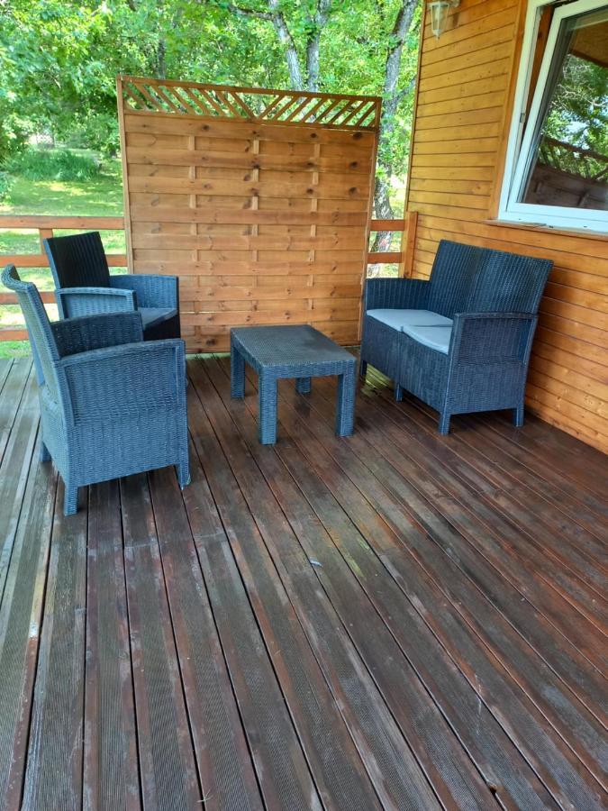 Chalet 2 Pers. + Bebe Montolieu Екстериор снимка